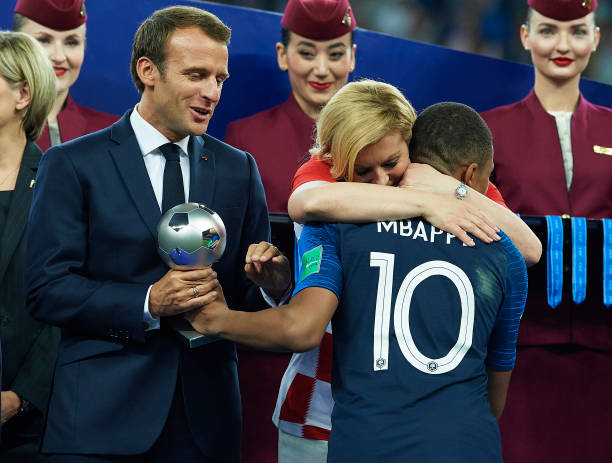 进行争夺 进行争夺